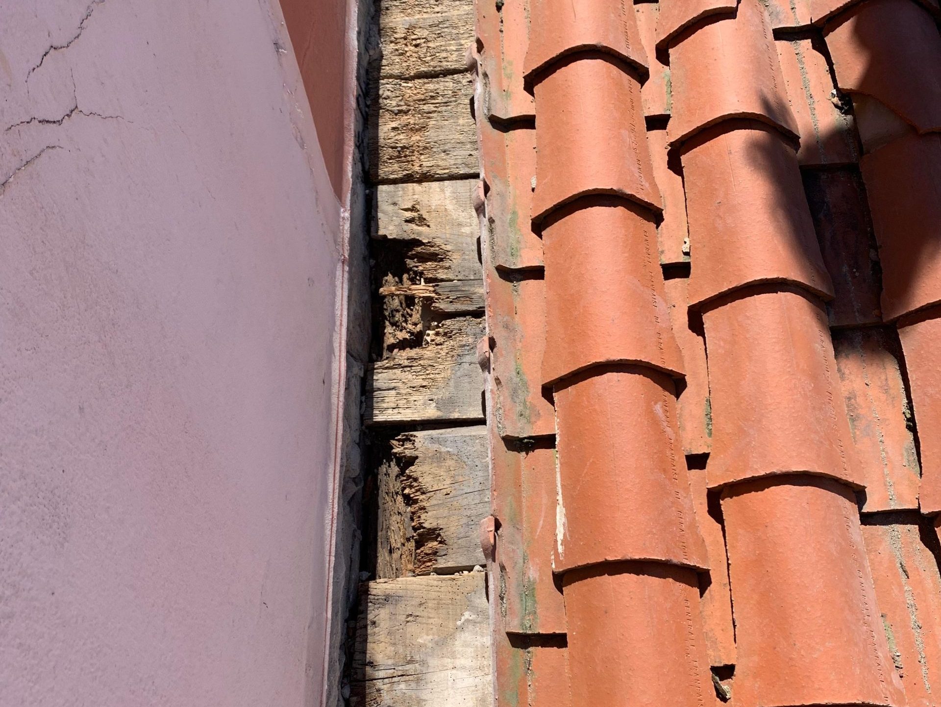 Boisseau Binet Couverture - Couvreur Les Sables d'Olonne - Réparation de Fuite